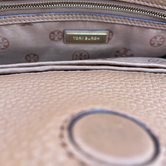 Tory Burch Brown Leather Robinson Double Zip Dome Satchel - Picture 10 of 16